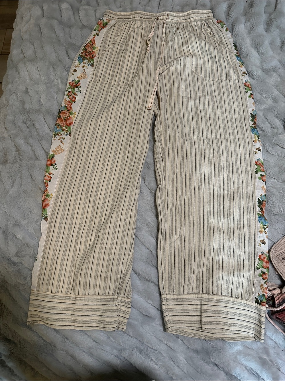 Aratta Beige Stripe Wide-Leg Pants with Floral Side Trim
